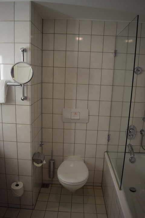 Badezimmer - Toilette Dorint Hotel Bonn