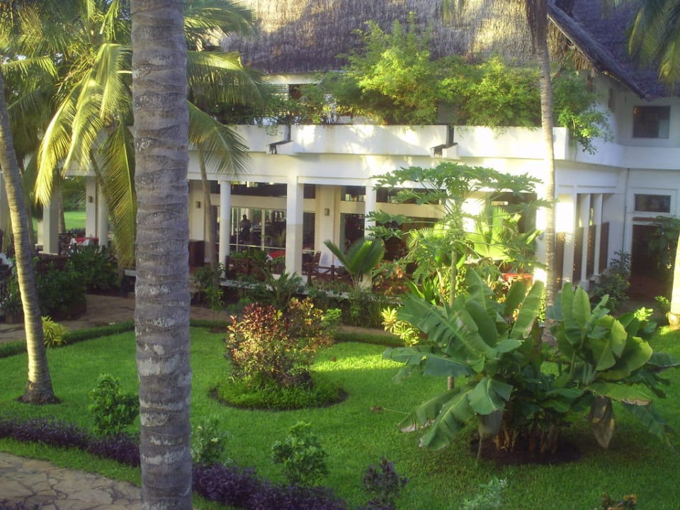 Hier wurde das Frühstück angerichtet Reef Hotel Mombasa