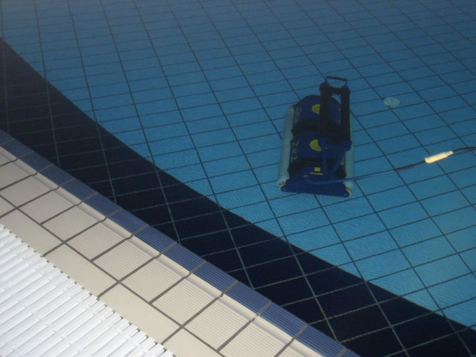 Der Poolroboter Grand Hotel Holiday Resort