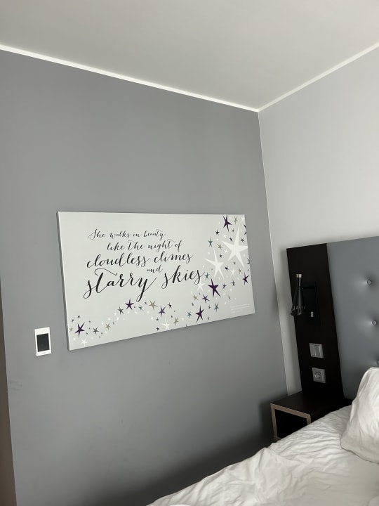 Zimmer Premier Inn Hamburg City Klostertor