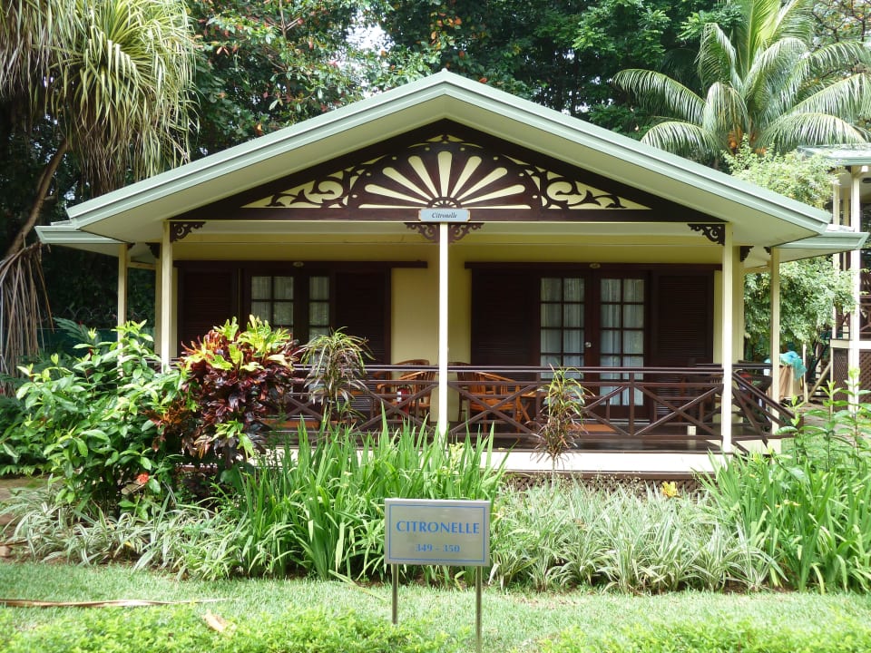 8. Chalet vom Strand aus Berjaya Beau Vallon Bay Resort & Casino