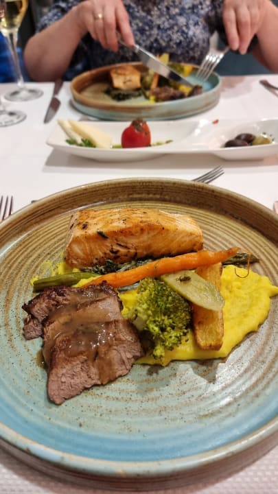 Gastro Sherwood Exclusive Lara
