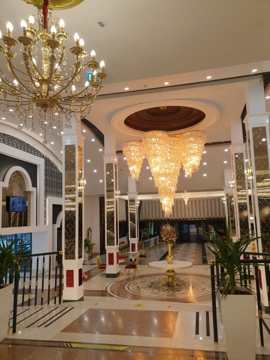 Lobby Dream World Palace Hotel