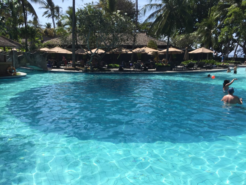 Pool Paradisus by Melia Bali
