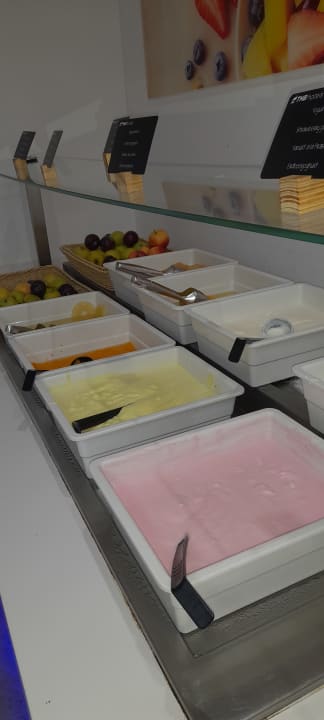 Gastro Hotel THB Tropical Island