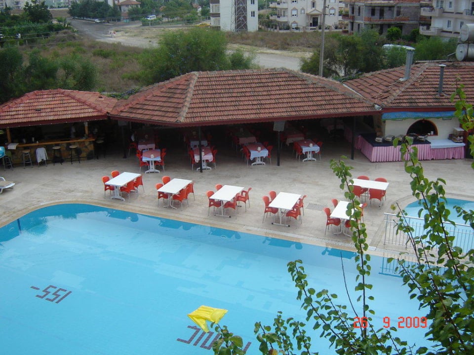 Genug Platz New Garden Hotel Side