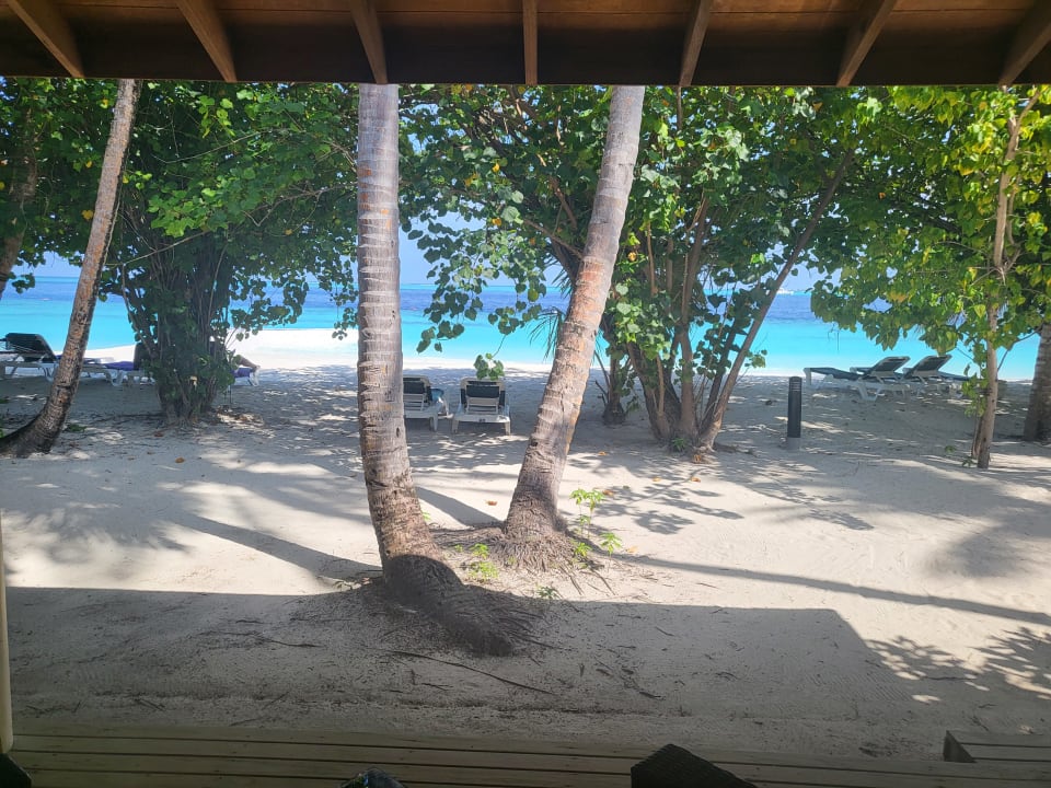 Strand Vilamendhoo Island Resort & Spa