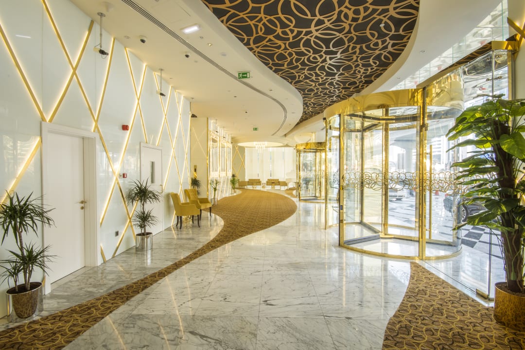 Lobby Gevora Hotel