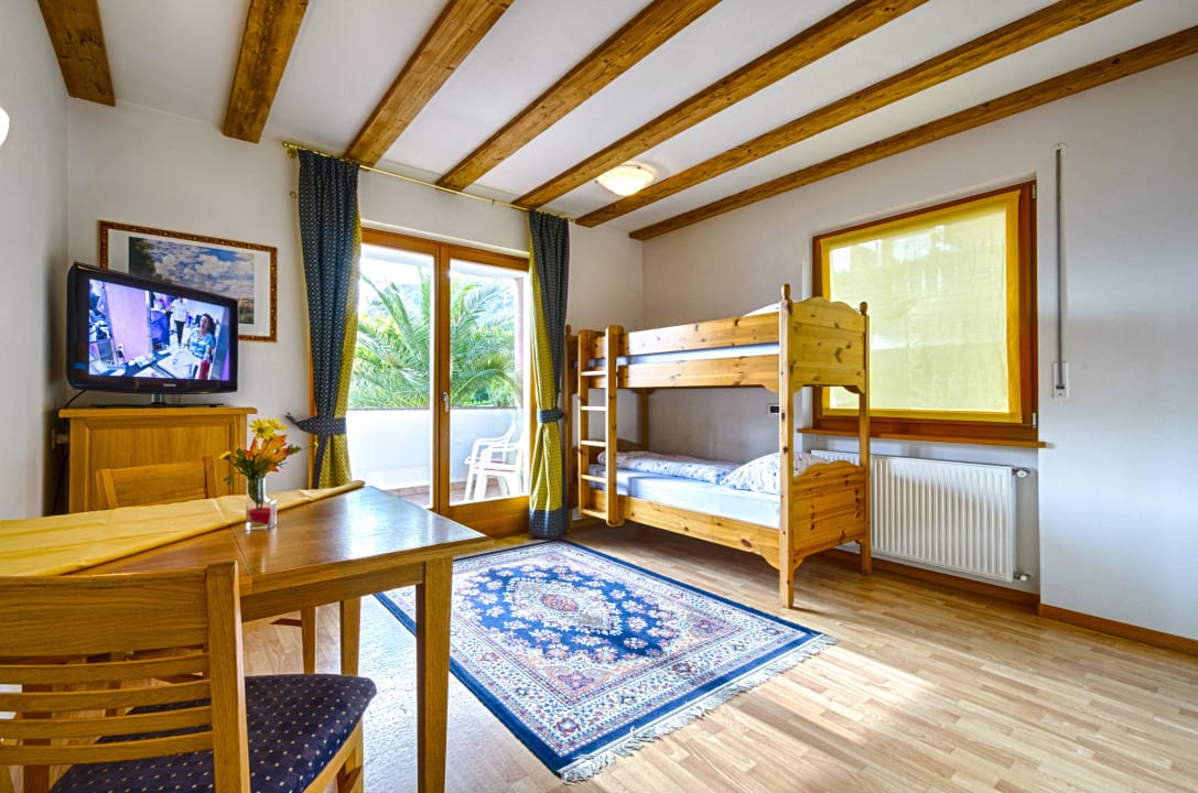 Unsere Ferienwohnungen Hotel & Residence Traubenheim