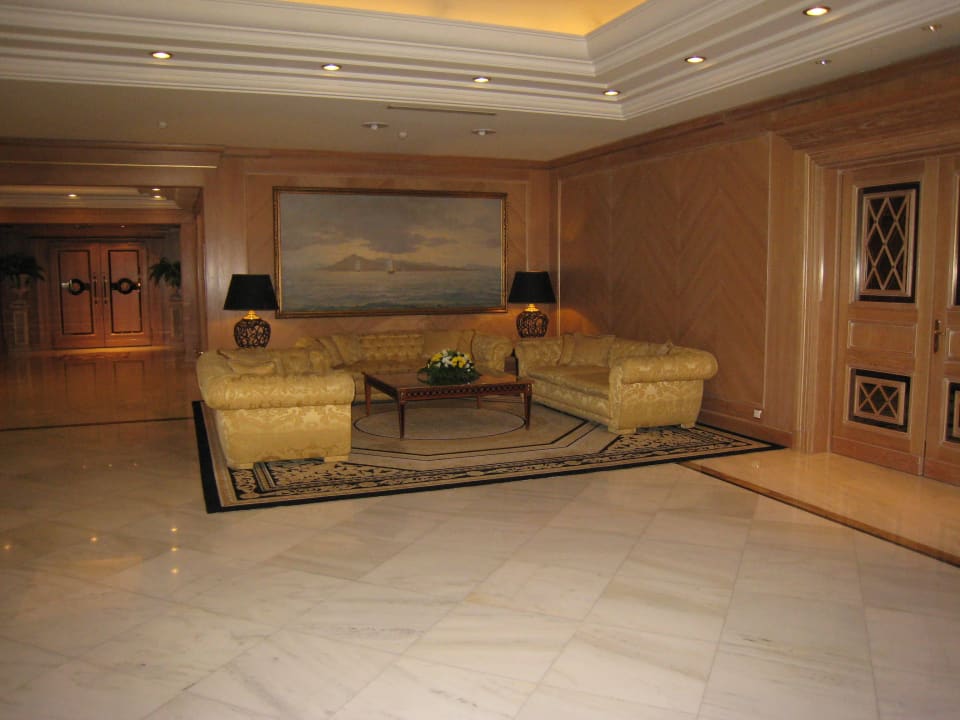 Lobby Hotel Royal Olympic