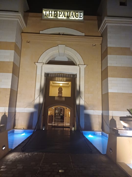 Außenansicht Pickalbatros Palace Hotel-Port Ghalib