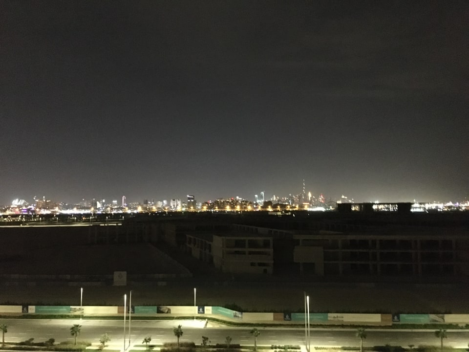 Ausblick Centara Mirage Beach Resort Dubai - A World of Family Fun