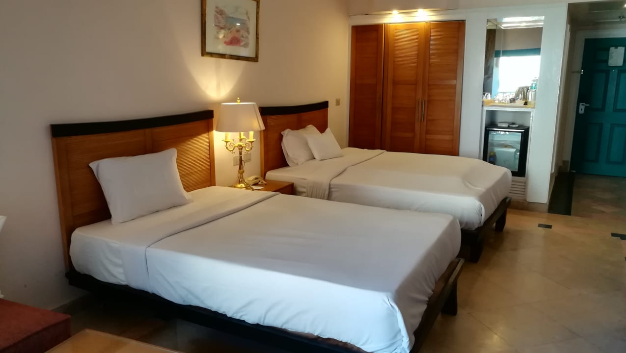 Zimmer Moreno Horizon Spa & Resort