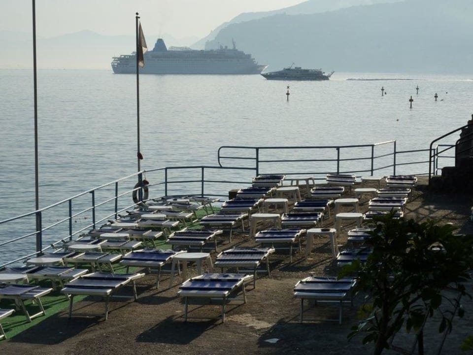 Ausblick in den Morgenstunden Hotel Desiree