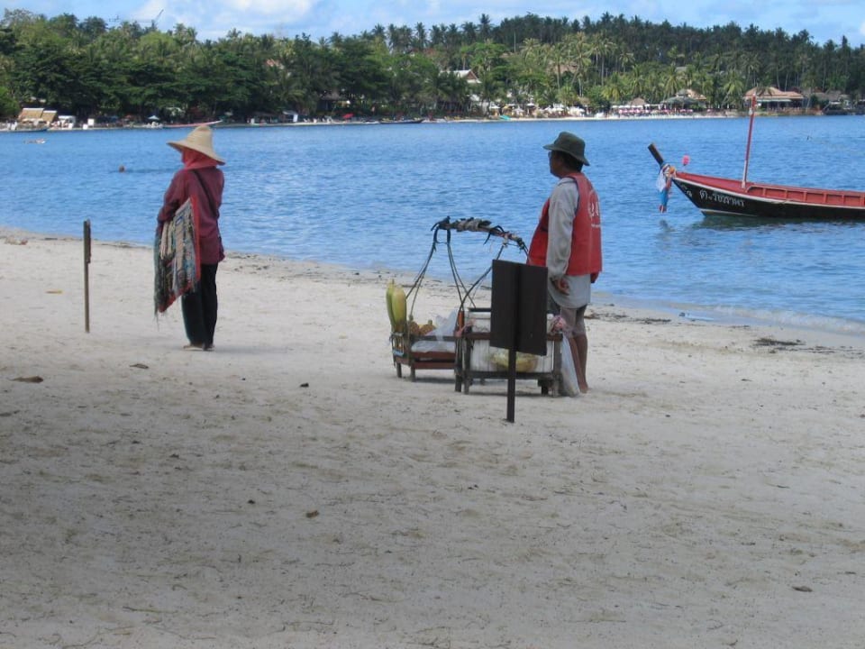 Strandverkäufer Nora Beach Resort & Spa