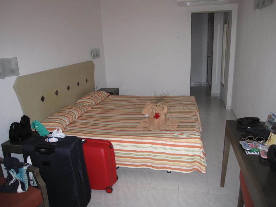 Doppelbett SBH Hotel Taro Beach