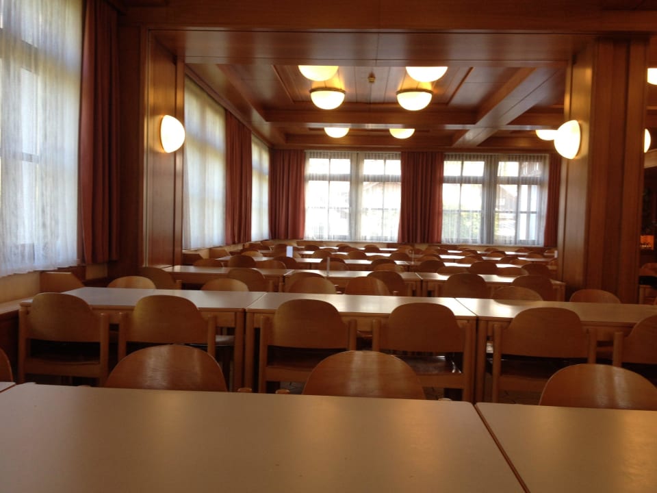 Frühstücksraum Jugendgästehaus/Youth Hostel St. Gilgen