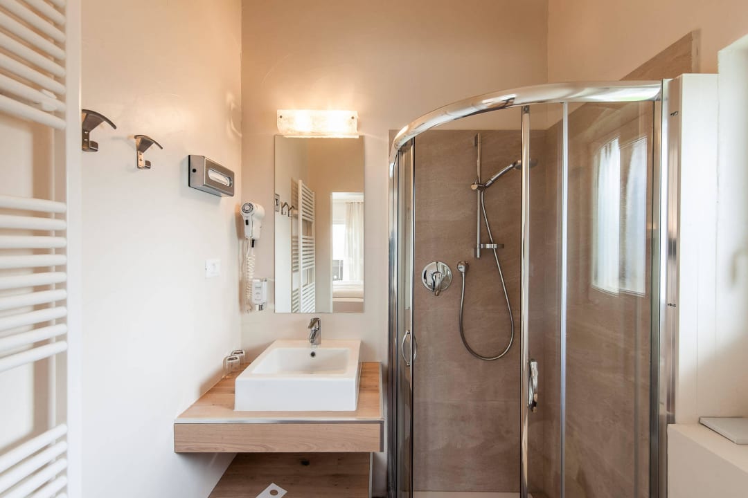 Neues Badezimmer Hotel Landhaus Innerhofer