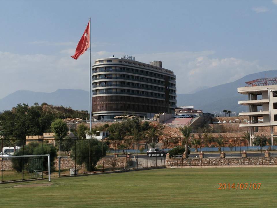 Vom Strand aus Michell Hotel & Spa