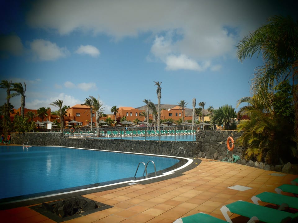Basen z leżakami Oasis Papagayo Sport & Family