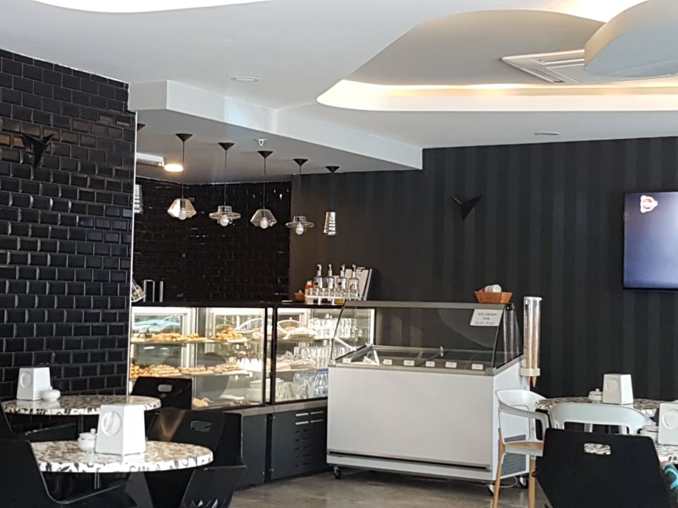 Patisserie Sunprime C-Lounge