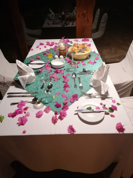 Gastro Three Corners Equinox Beach Resort