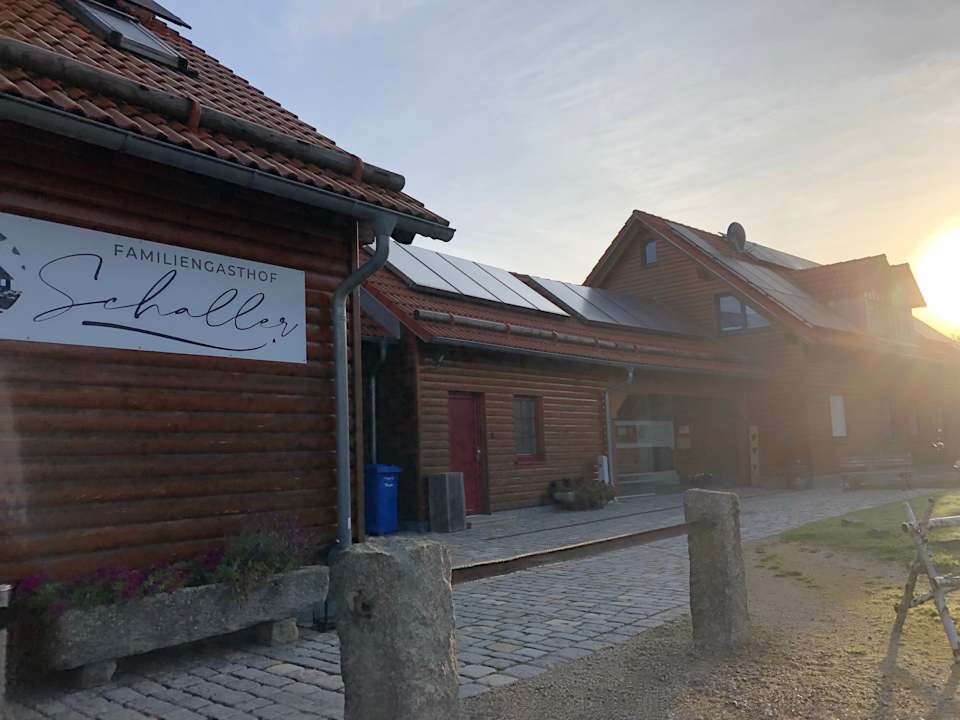 Außenansicht Familiengasthof Schaller