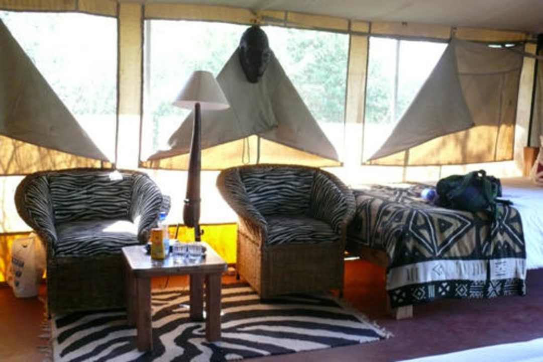 Viel Platz im Zelt Olumara Camp