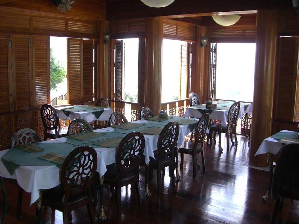 Restaurant Hotel Prince Edouard Apartments & Resort