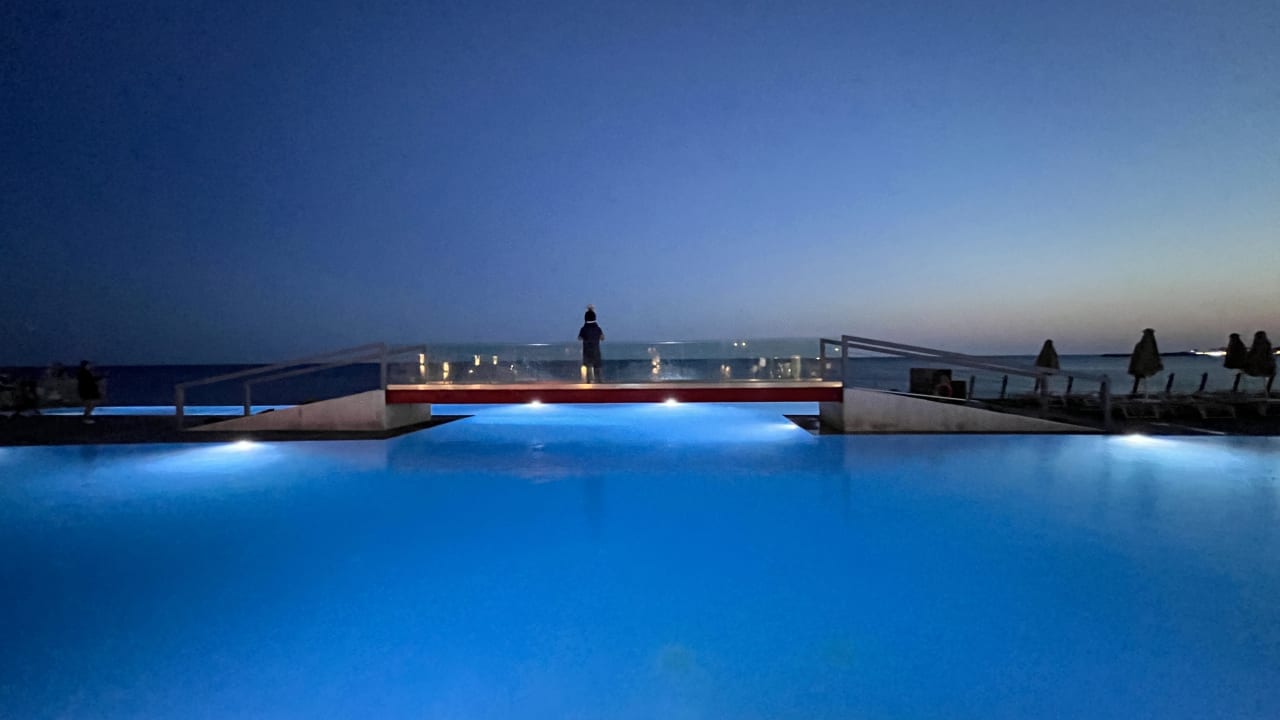 Pool Hotel Petra Mare