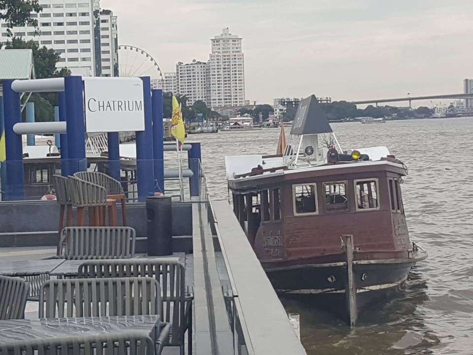 Boot Pier Chatrium Chatrium Hotel Riverside Bangkok