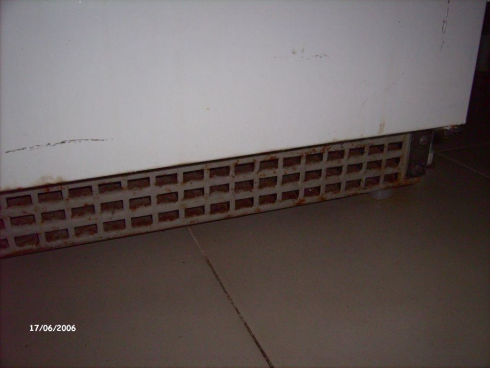 Vorkriegsmodel Kühlschrank Hotel Rosella by Intelier