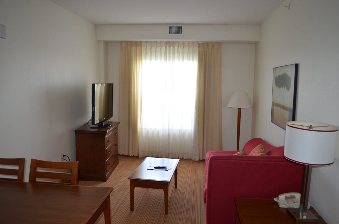 Das Wohnzimmer in der One-Bedroom-Suite Hotel Residence Inn Orlando by Marriott