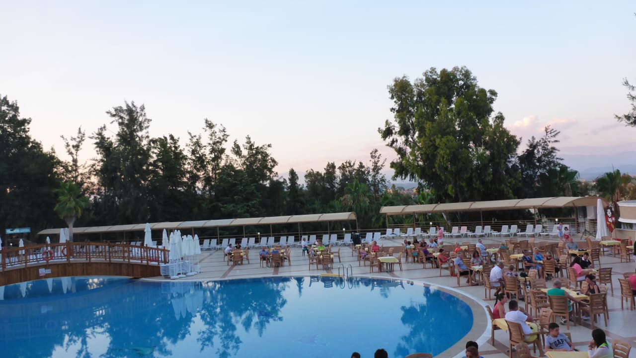 Ruhe Pool Club Sidelya Hotel