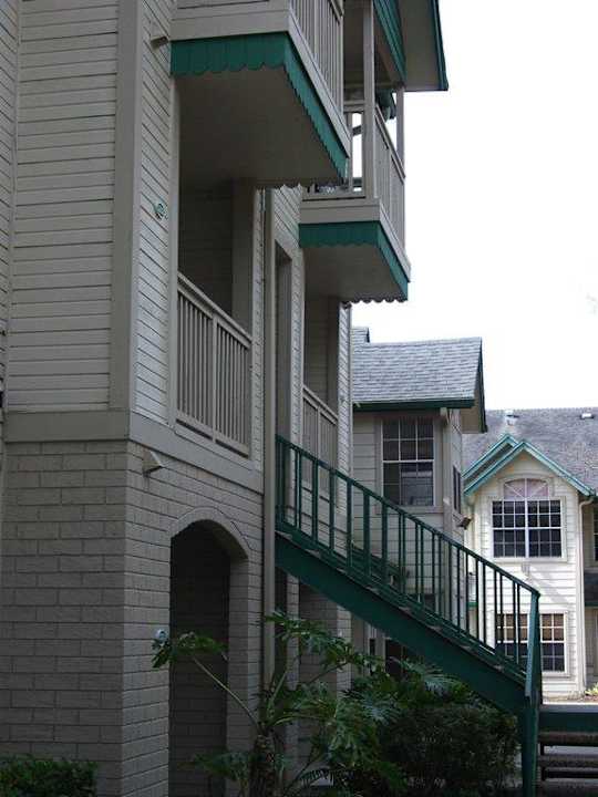 Aufgang zum Apartment Oak Plantation Resort