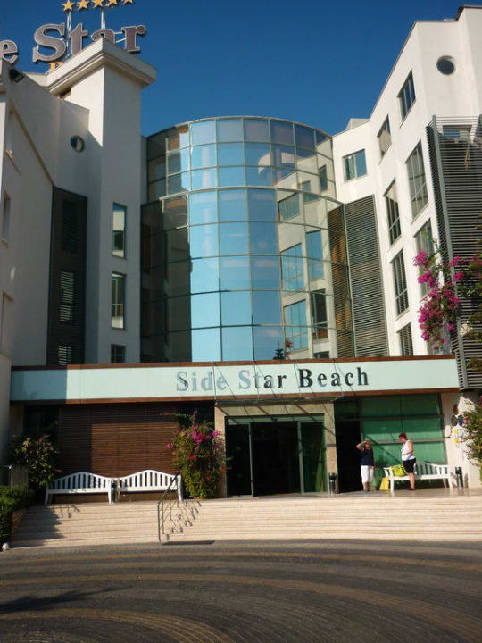 Haupteingang Side Star Beach