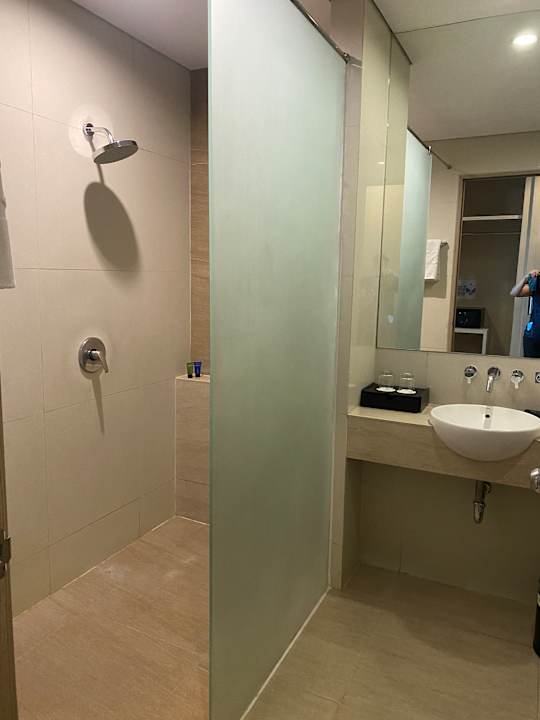 Zimmer Aston Cirebon Hotel and Convention Center