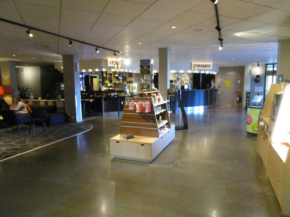 Lobby Hotel Scandic Backadal/Goteborg