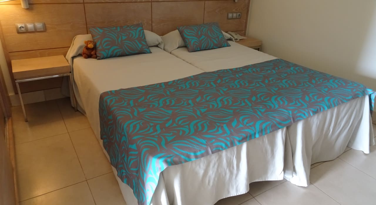 Zimmer Kn Arenas del Mar Hotel