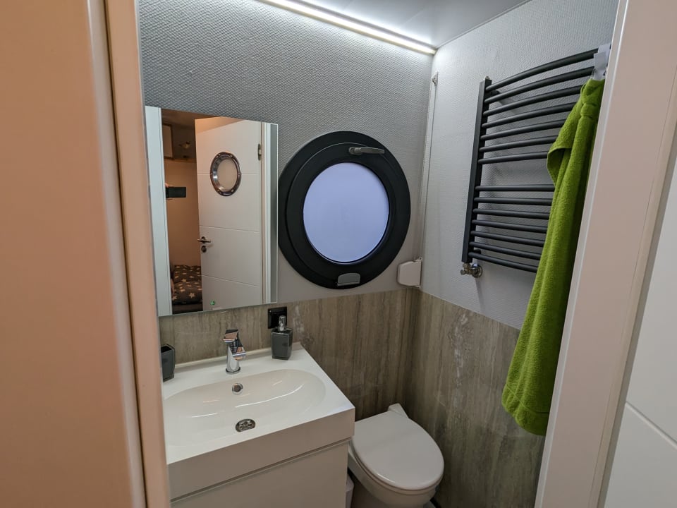 Zimmer Schwimmende Ferienwohnung