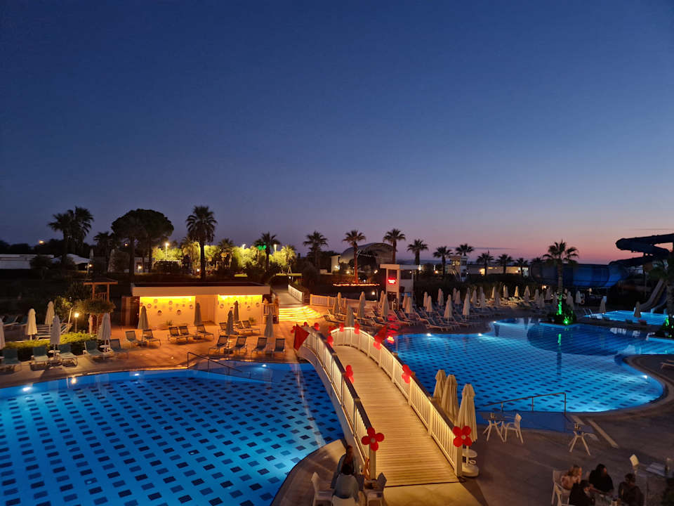 Außenansicht Diamond De Luxe Hotel & Spa