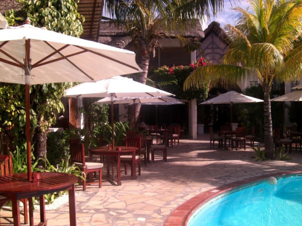 Aussenplätze des Restaurants am Pool Veranda Palmar Beach Hotel