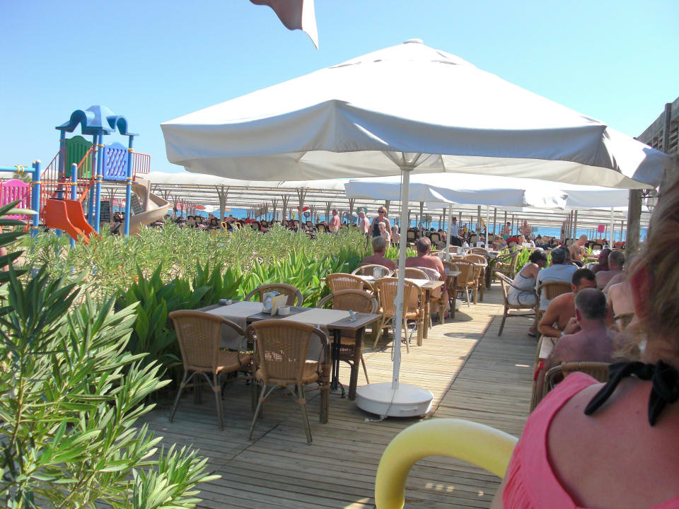 Richtung Strand Diamond Excellence Resort & Spa