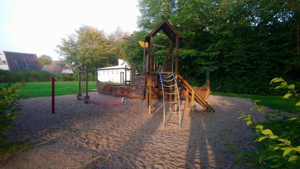 Sport & Freizeit Ferienhauspark Asgard in Damp