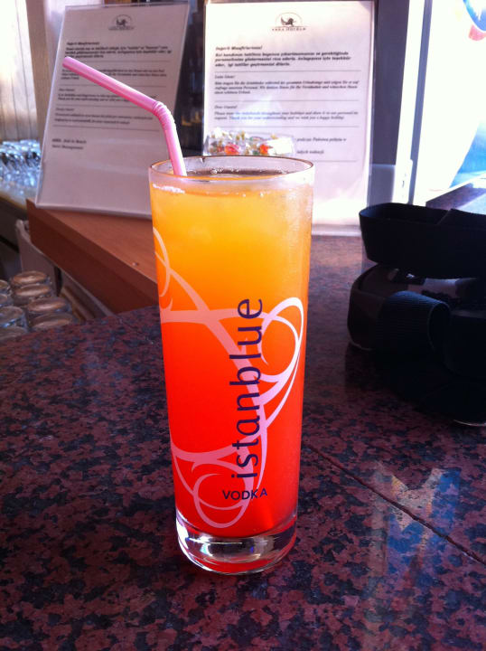 Long-Drink Aska Hotel Just in Beach