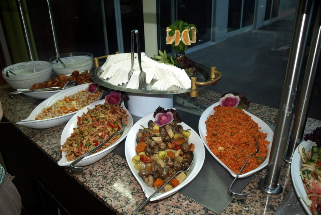Abendbuffet - Salate Armas Gül Beach
