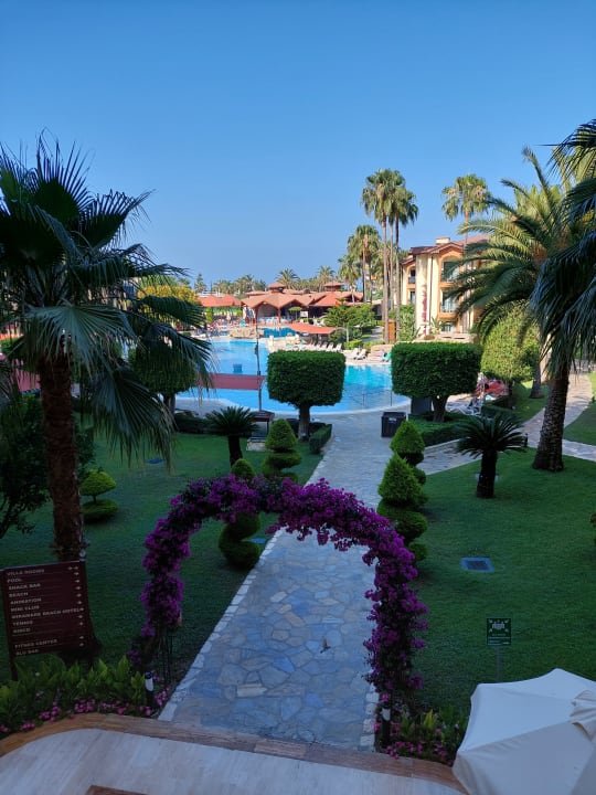 Gartenanlage Miramare Queen Hotel