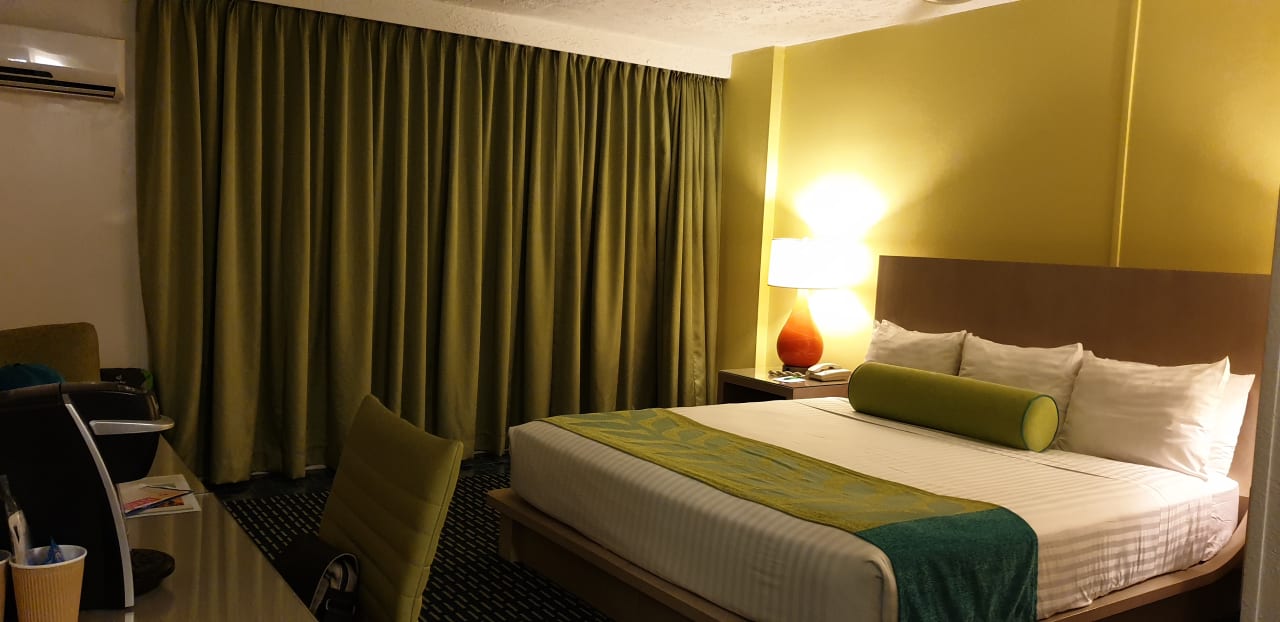 Zimmer Kauai Shores Hotel