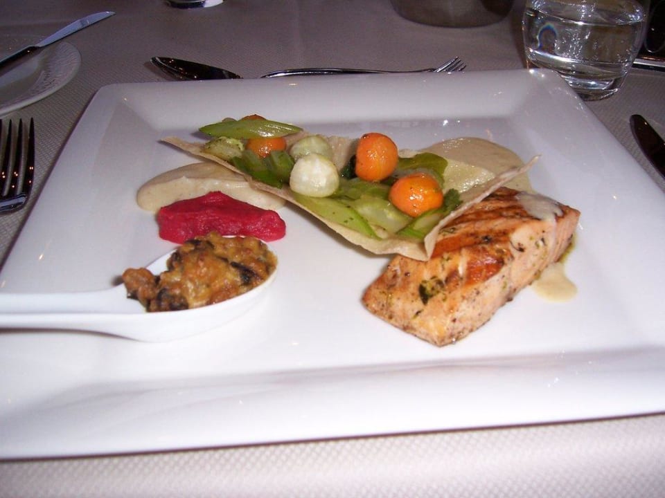 Hauptmenü Beispiel Elysium Resort & Spa Hotel