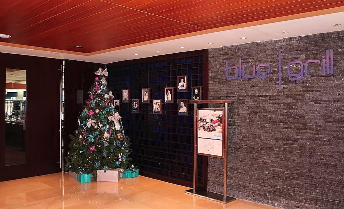 Yas Island Rotana Hotel Yas Plaza Marina